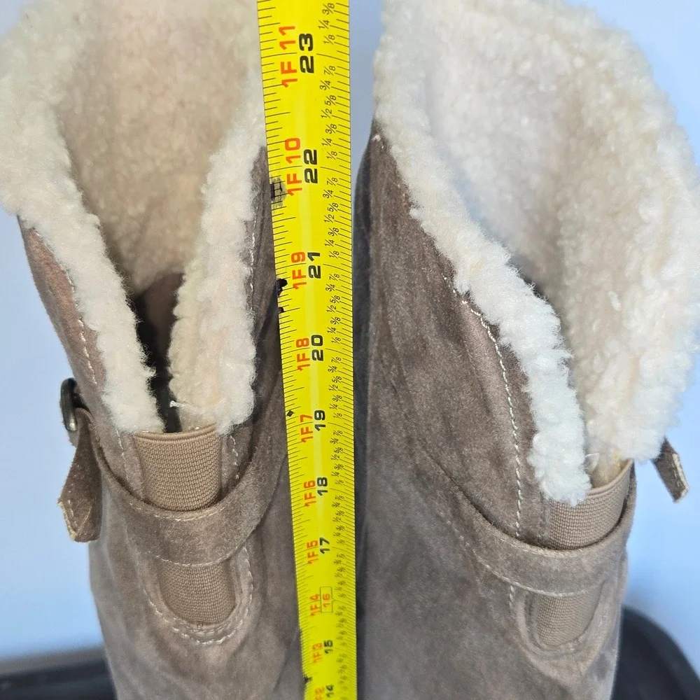 Sugar Winkle Tall Faux Fur Lined Boots Womens 7.5 Taupe Block Heel SGR-WINKIE